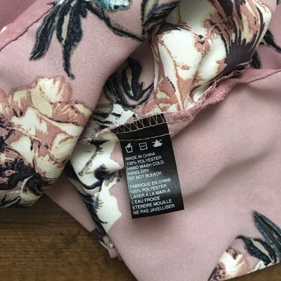 PAPER CRANE Floral Top Size Small - Picture 4 of 4